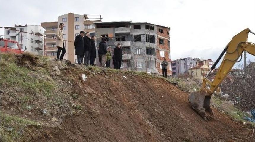 Milyonluk Komplekste İlk Kazma Vuruldu