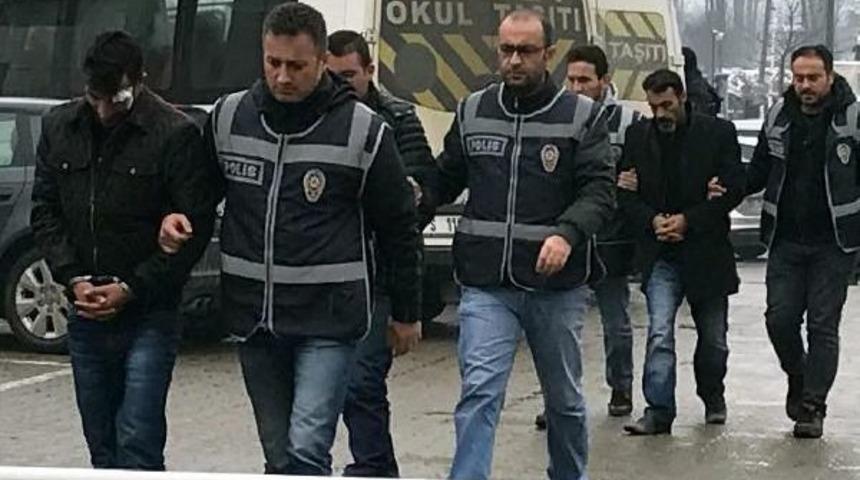 Telefon Dolandırıcısını Polise Yakalattı