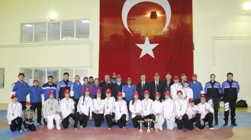 &rsquo;ipeksiz Dokunuş&rsquo; Meyvelerini Vermeye Başladı