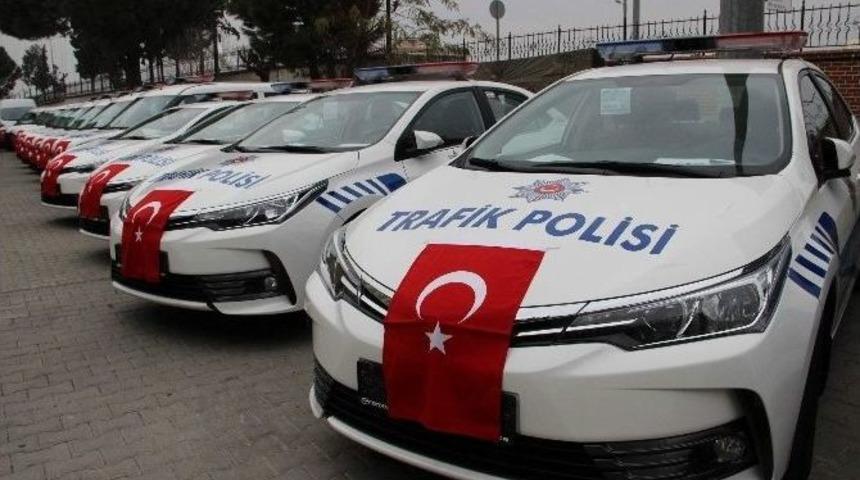 Manisa Emniyeti Yeni Ara&ccedil;larıyla G&uuml;&ccedil;lendi