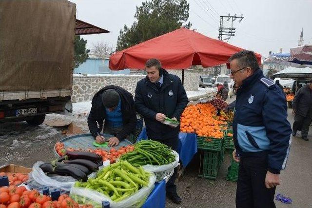 Sivrihisar Belediye Zabıta Ekiplerinden Pazar Denetimi