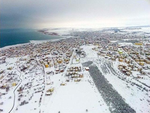 Beyşehir, Gölüyle Kış Mevsiminde Havadan Bir Başka Güzel