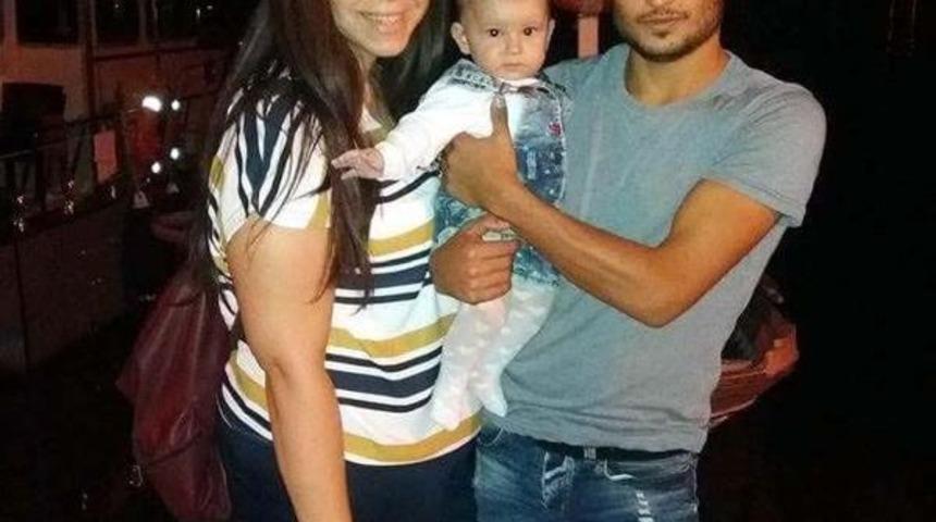 Yangında Balkonda Kalan Anne Ve Bebeği Kurtarıldı