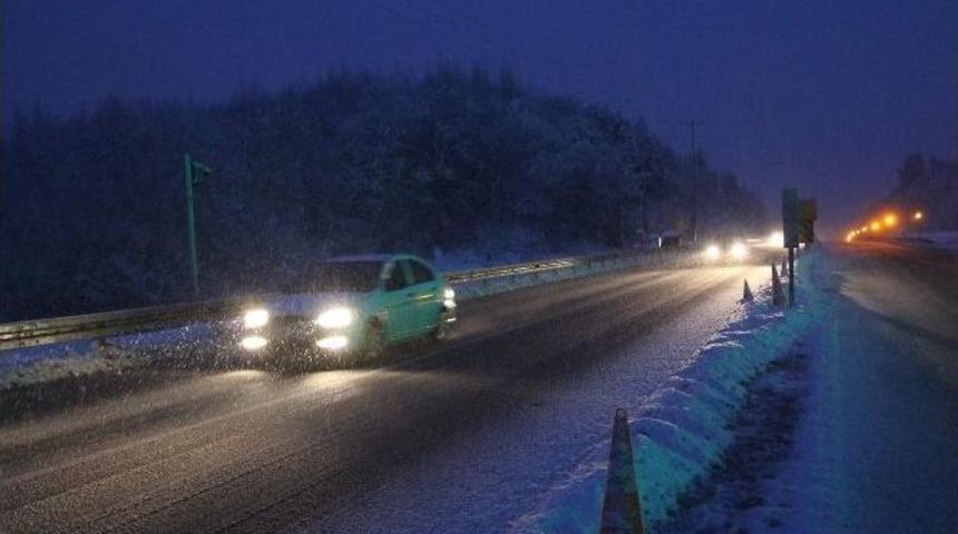 Bolu Dağı&rsquo;nda Kar Yağışı Etkisini Artırdı