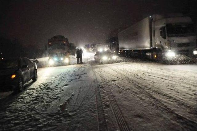 Afyonkarahisar’da Kar Yağışı