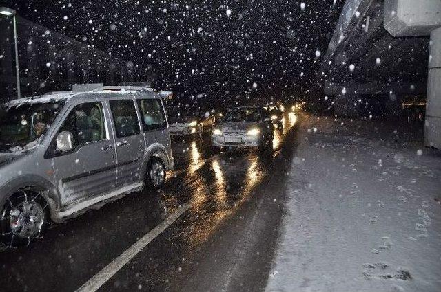 Afyonkarahisar’da Kar Yağışı