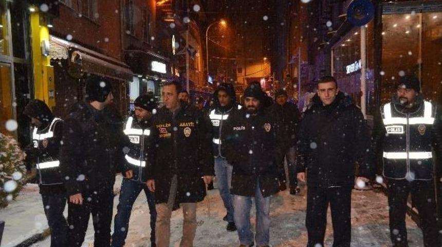 Eskişehir&rsquo;de Yılbaşı &Ouml;ncesi Asayiş Denetimleri Arttı
