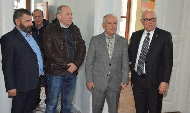 Mehmet Çevik Fotoğraf Sergisi Süleymanpaşa Belediyesi Tarihi Bina’da Açıldı