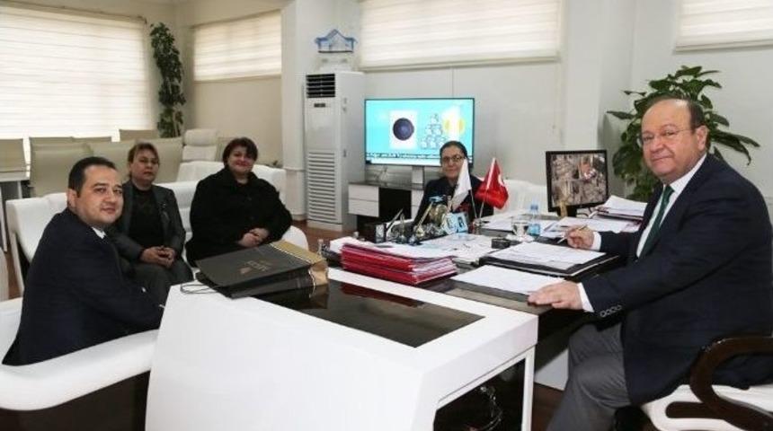 Zafer Ortaokulu’ndan Başkan Özakcan’a Teşekkür Ziyareti