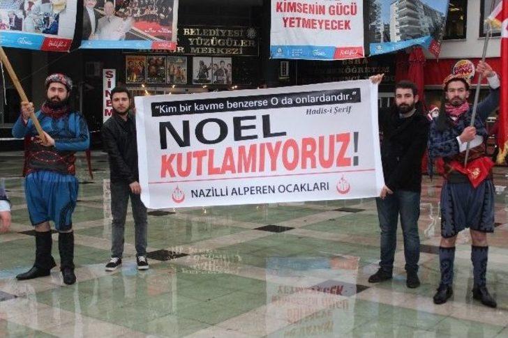 Noel Baba’nın Başına Silah Dayadılar G3