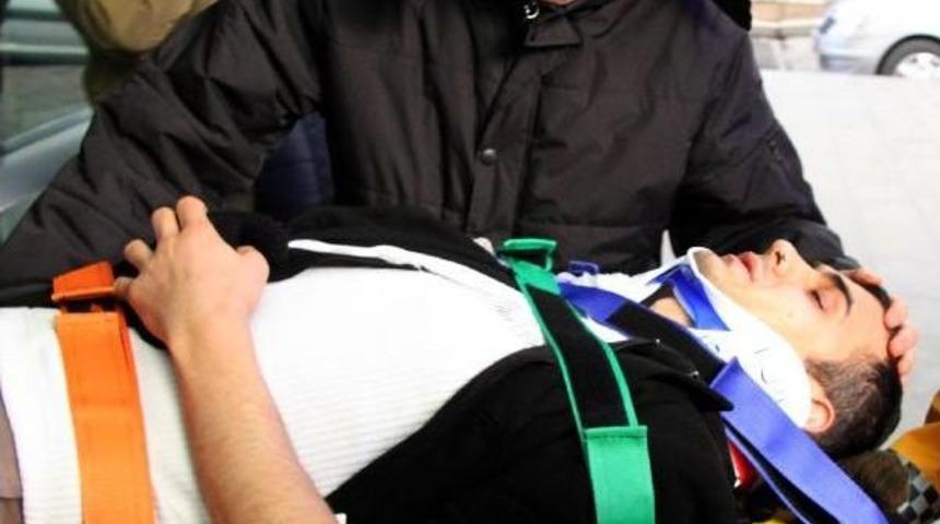 Kayseri’De Trafik Kazası: 22 Yaralı