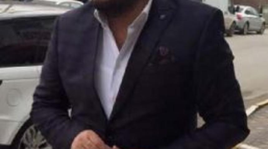 İşadamına Evinin &Ouml;n&uuml;nde Silahlı Saldırı