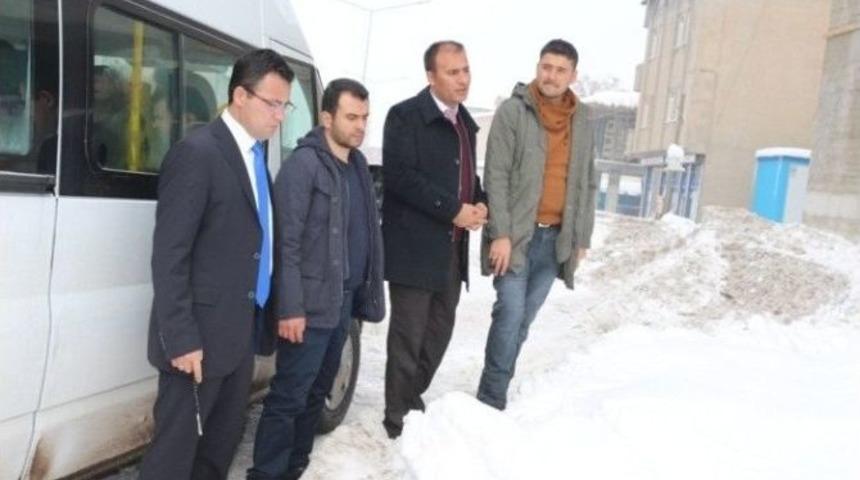 Kaymakam Uzan, Halk Eğitim Binasını İnceledi