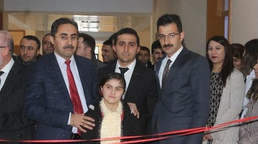 Engellilerden Resim Sergisi