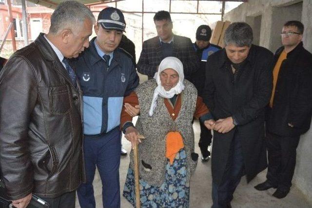 Başkan Yavuz’dan 83 Yaşındaki Perişan Nineye Yardım Eli