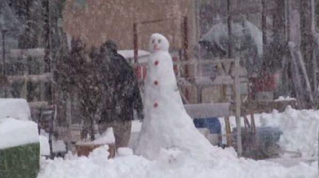 Başkent Kar Altında