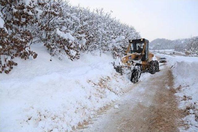 Bursa'da Kapanan 104 Mahalle Yolu Açıldı