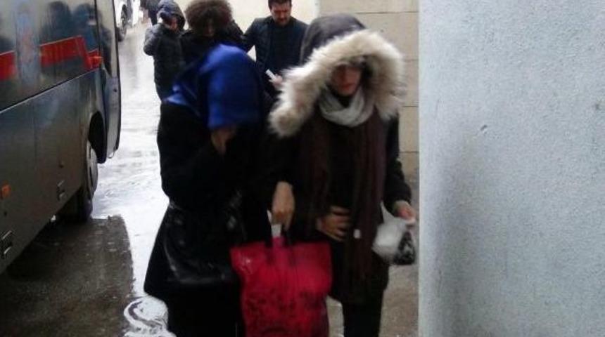 Fet&ouml;'n&uuml;n 'ablaları' Adliyeye Sevk Edildi