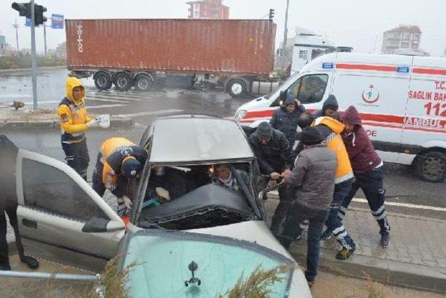 Niğde’De Fırtına Çatılarını Uçurdu, Kazalara Neden Oldu