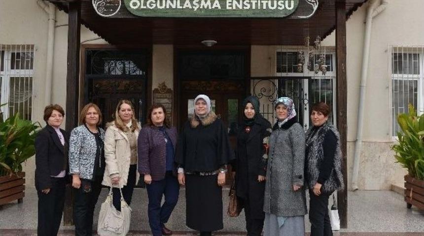 Karaloğlu, Expo 2016 Flora Esintisi Sergisini Gezdi