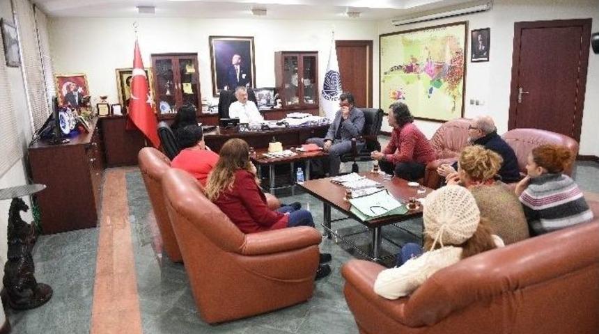 Toros Canavarı Kıbrıs&rsquo;ta Sahnelendi