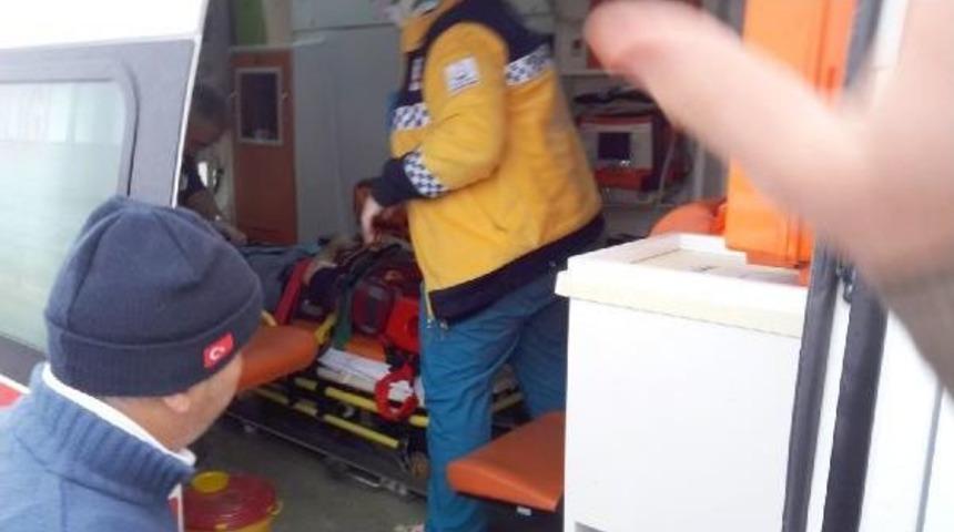 Osmancık'ta Otomobil Takla Attı: 3 Yaralı