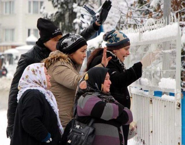 Yılbaşı Eğlencesinde Cinsel Istismara Hapis Cezası