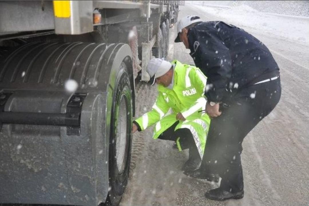 Mezit Vadisi Ge&ccedil;it Vermiyor