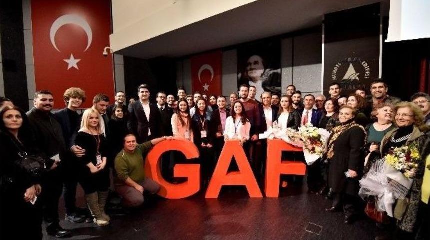 Başkan Uysal, Gen&ccedil;lik Akdeniz Formu&rsquo;na Katıldı