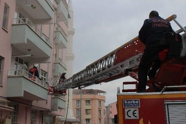 Elazığ’da Yangın Kısa Sürede Söndürüldü