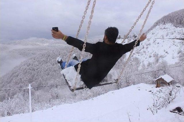 (özel Haber) Bolu Dağı Beyaz Gelinliğini Giydi