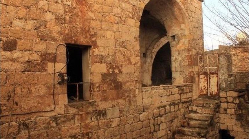 Mardin&rsquo;de 900 Yıllık Tarih Yok Oluyor