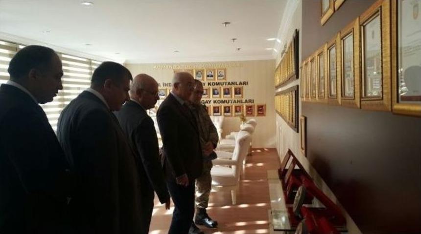 Kto Heyetinden 1. Komanda Tugayı&rsquo;na Taziye Ziyareti