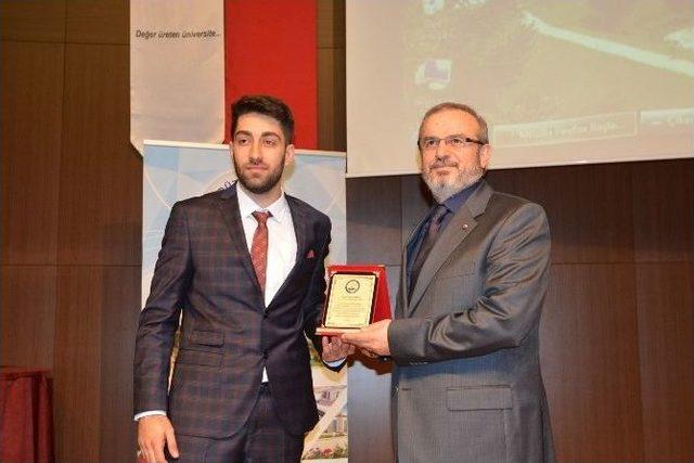 Düzce Üniversiteden İnşaat Sektörünün Ekonomik Hacmi Konulu Konferans