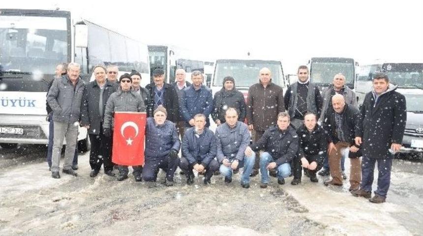 Boz&uuml;y&uuml;kl&uuml; Otob&uuml;s&ccedil;&uuml;ler Şehitler İ&ccedil;in Yollarda