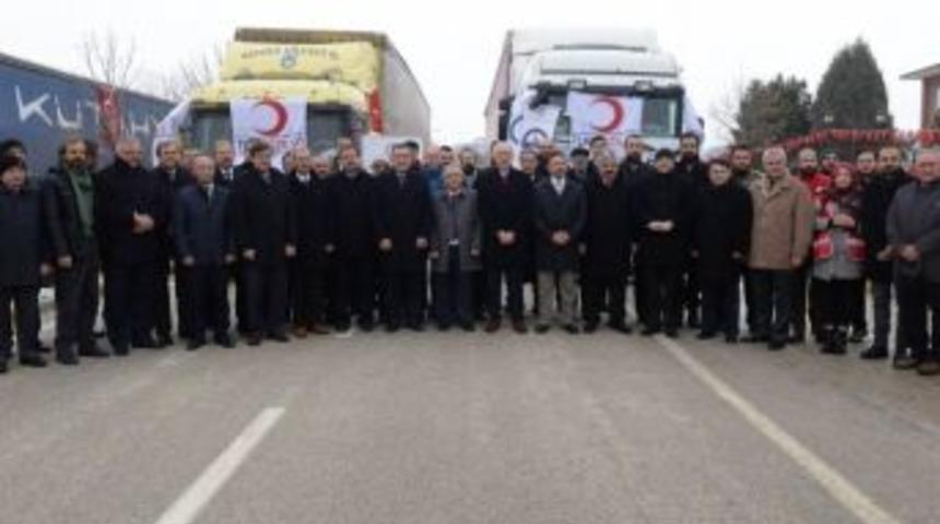 Dp&uuml;&rsquo;den Halep&rsquo;e 3 Tır Yardım Malzemesi