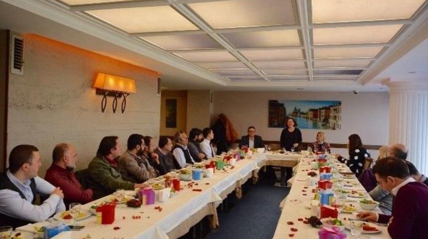 &Ccedil;elikten: "2017&rsquo;ye Olumlu Başlıyoruz"