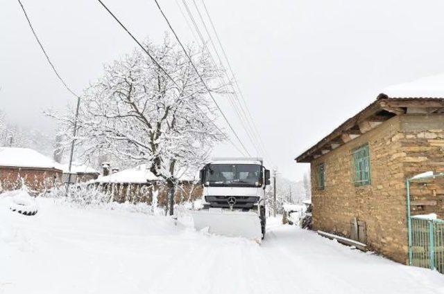 İzmir’De Kar Alarmı