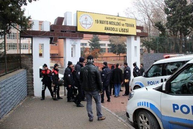 Gaziantep’te Liseli Öğrenciler Arasında Kavga: 1 Yaralı