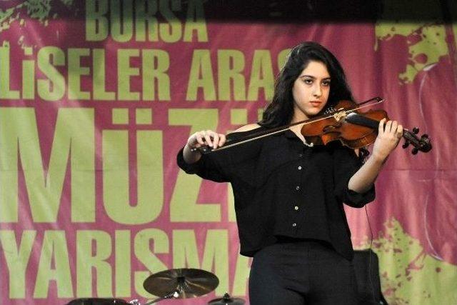 Bursa’da Genç Star Müzik Yarışması’na Rekor Başvuru