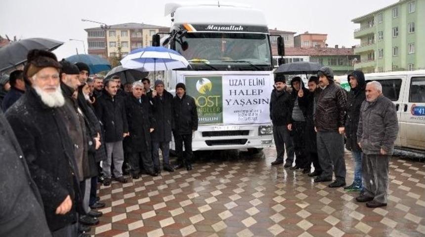Sorgun&rsquo;dan Halep&rsquo;e 1 Tır Dolusu Un Ve Battaniye Yola &Ccedil;ıktı