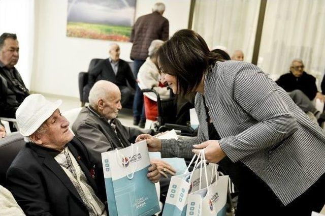 Maltepe Belediyesi Yaşlıları Unutmadı