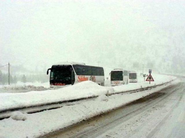 Kar, Akseki- Seydişehir Yolunu Kapattı (2)