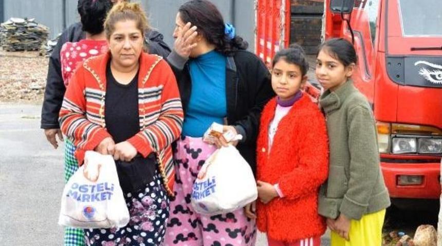 Mersin&rsquo;In Sel Altında Okullar Tatil Edildi (7)