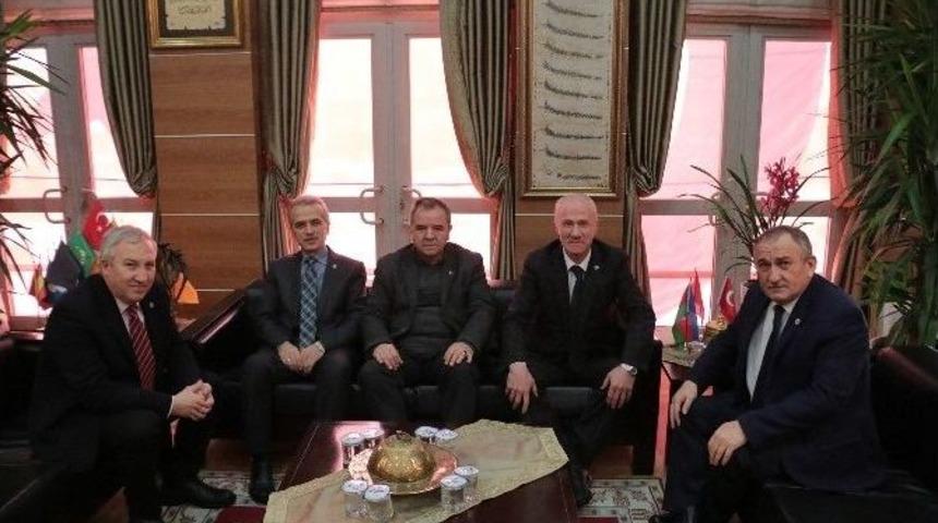 T&uuml;rk Ocakları&rsquo;ndan Başkan Yılmaz&rsquo;a Ziyaret