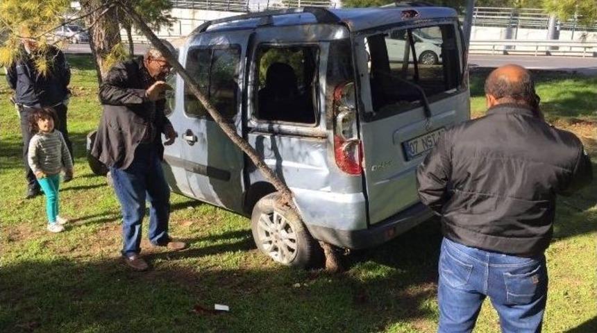 Manavgat&rsquo;ta Trafik Kazası: 2 Yaralı