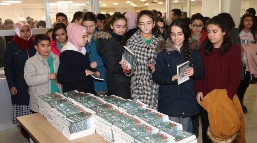 Yahyalı&rsquo;da &ldquo;asım&rsquo;ın Nesli Ve Ustaları" Konulu Konferans D&uuml;zenlendi