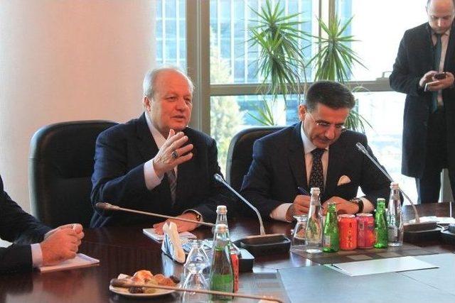 Aso 1. Osb’den Halep’e 2 Tır Dolusu İnsani Yardım 1