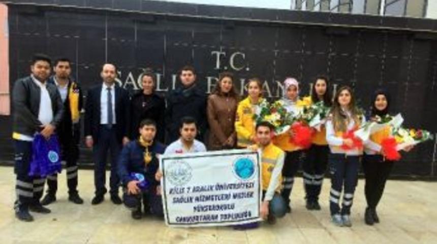 Geleceğin Paramedikleri Gazilerin Yanında