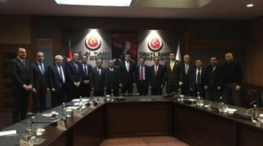 T&uuml;rkiye Yaş Meyve Sebze Sekt&ouml;r&uuml; İhracatında Yaşanan Sorunlar Ve &Ccedil;&ouml;z&uuml;m &Ouml;nerileri Masaya Yatırıldı